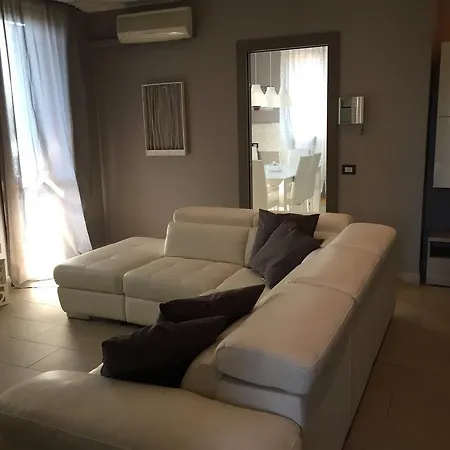 Casa 2 Appartement Cantù